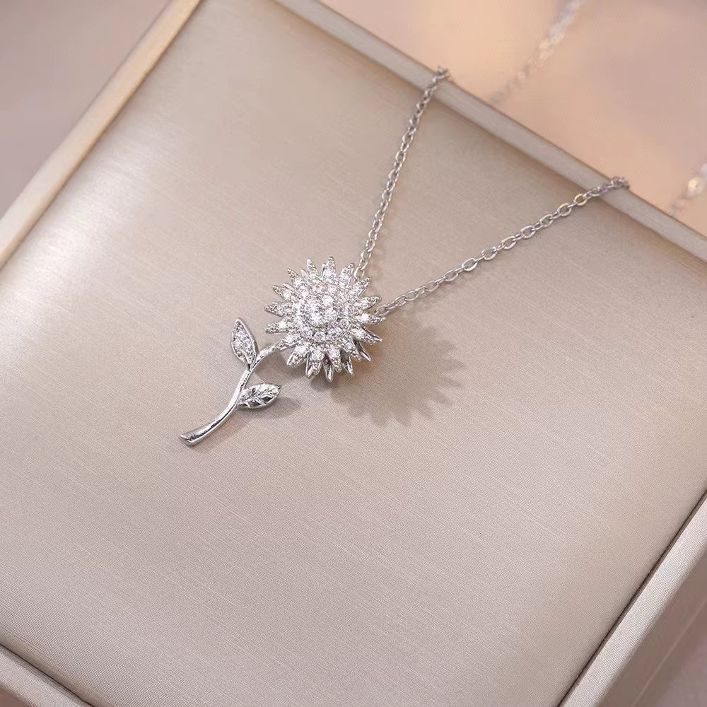 Trendy Rotation Spin Sunflower Stainless Steel Zircon Necklaces for Women Metal Crystal Necklace Party Birthday Gifts Jewelry