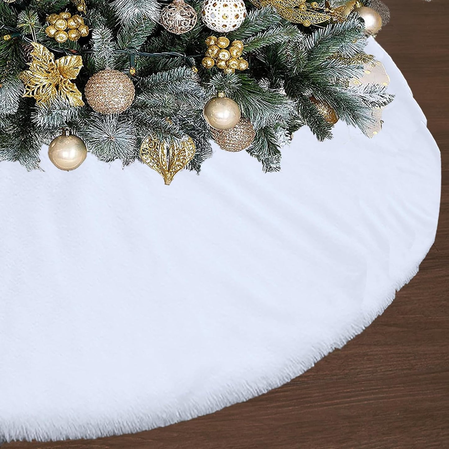 60-Inch White Faux Fur Christmas Tree Skirt for Holiday Decor