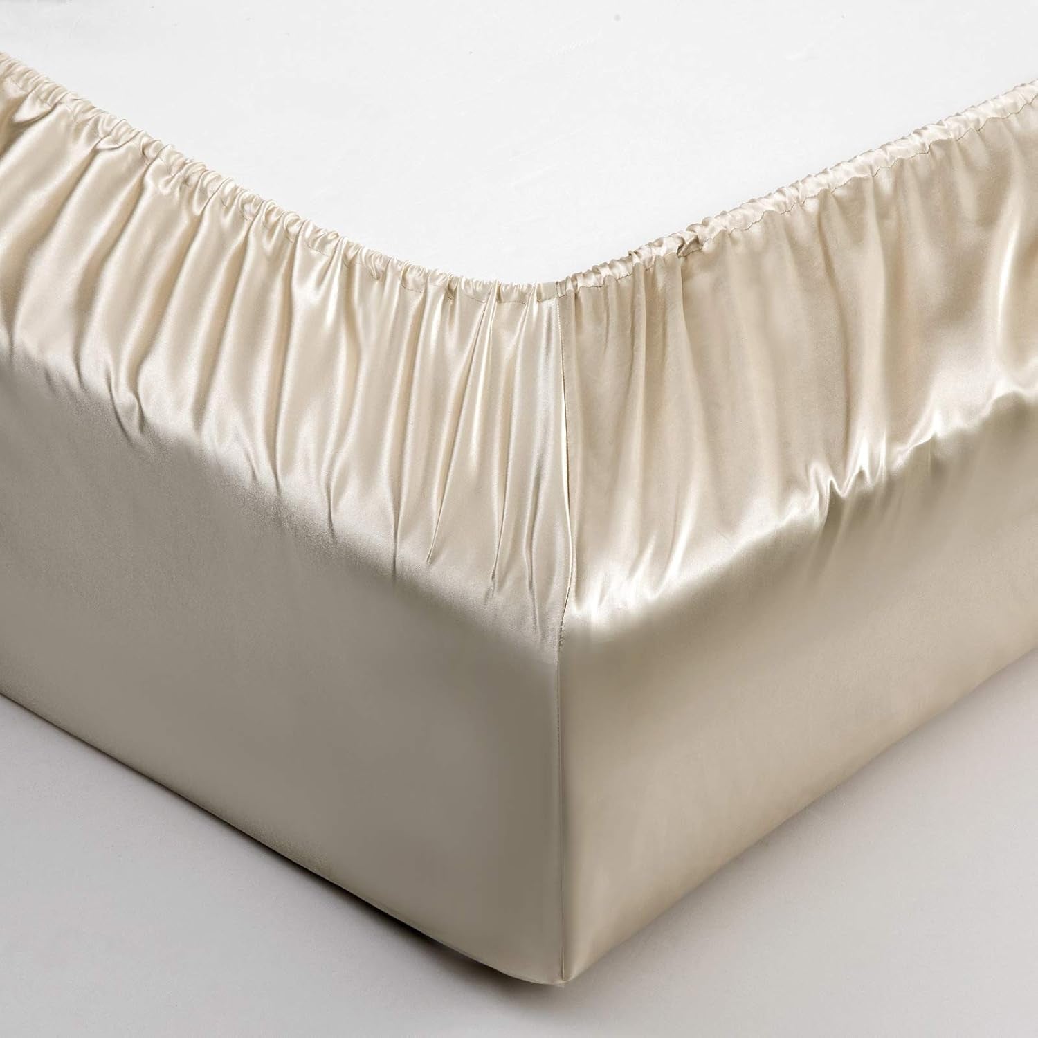 Satin Sheets Full (6 Pieces, Taupe) - Luxury Silky Satin Bed Sheets Full Bedding Set, Extra Soft Satin Sheet Set, 1 Satin Fitted Sheet + 1 Flat Sheet + 4 Pillow Cases