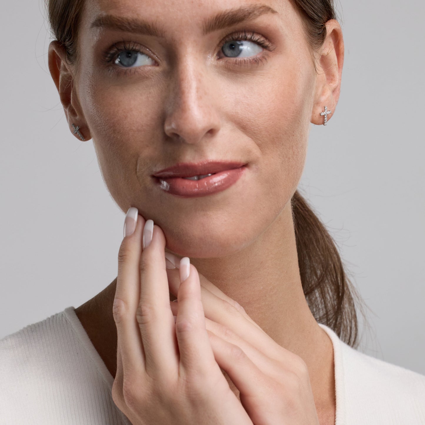 1/4 Ct round Lab Grown Diamond Cross Stud Earring in Silver for Women (H-I, SI-I1)