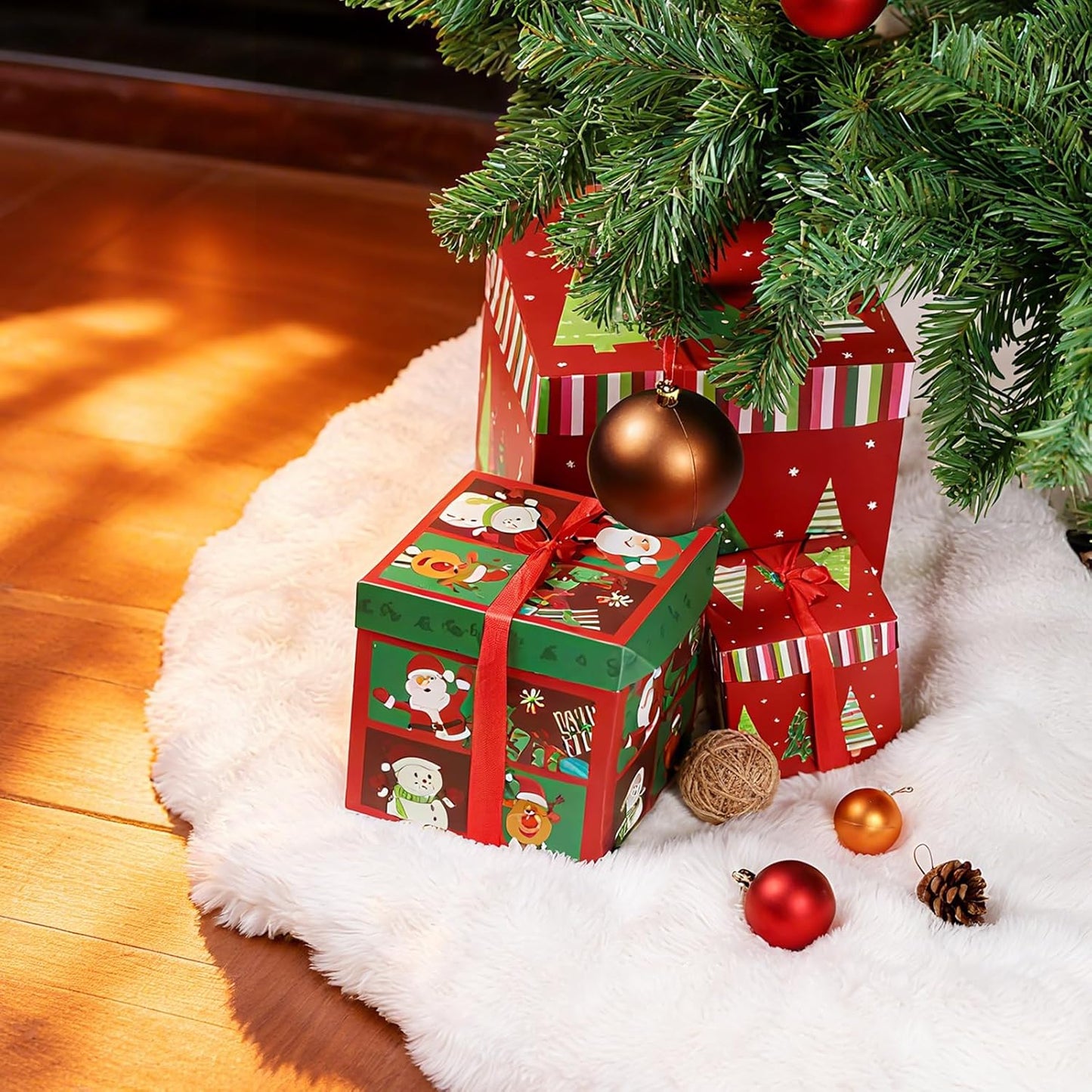 35-Inch White Rabbit Fur Christmas Tree Skirt for Holiday Decor