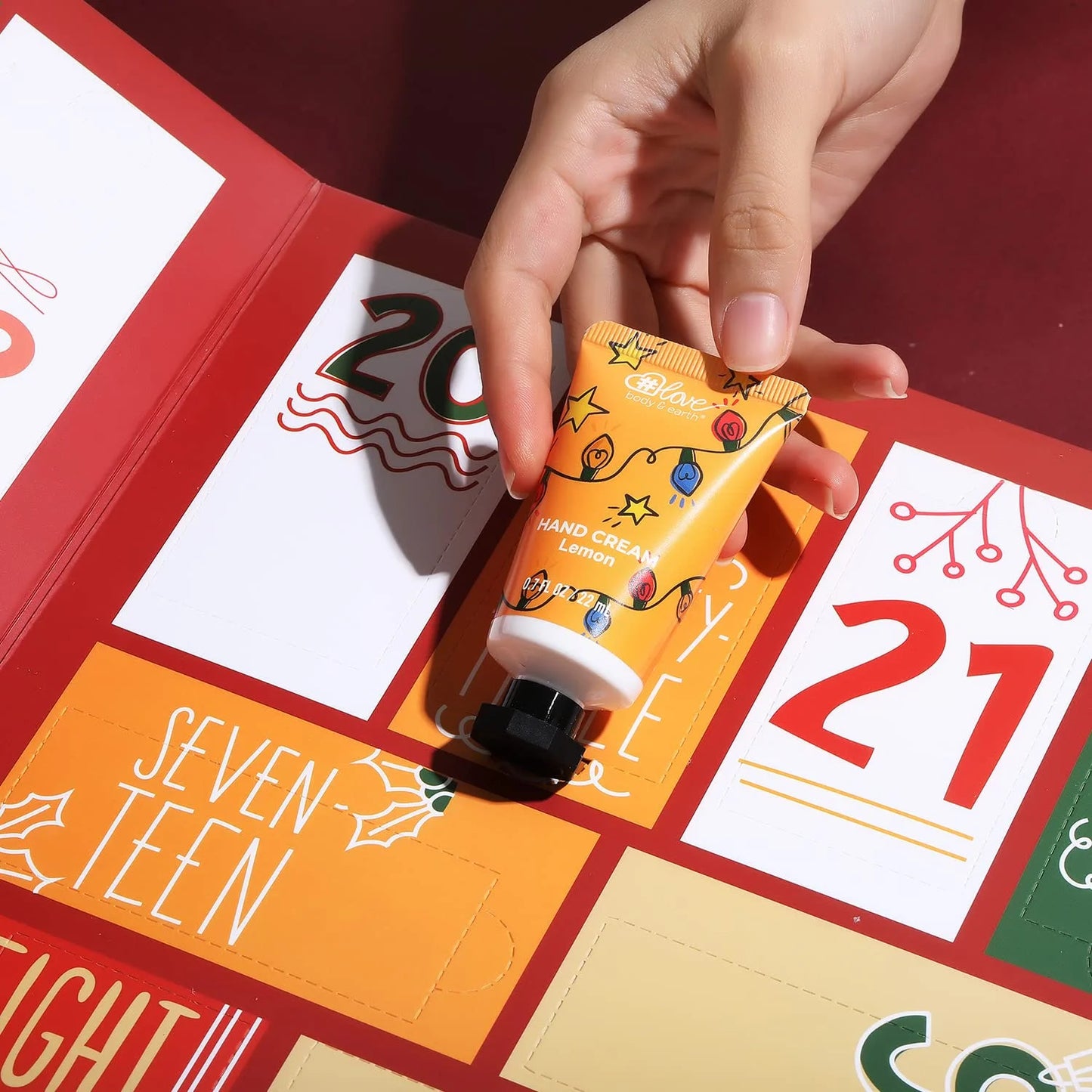 Christmas Holiday Gift Sets for Women - 24 Pcs Advent Calendar 2025, Bath and Body Care Spa Gift Baskets