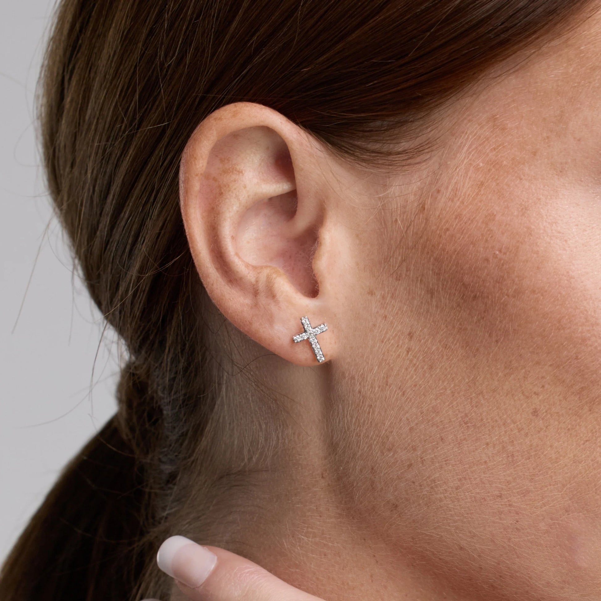 1/4 Ct round Lab Grown Diamond Cross Stud Earring in Silver for Women (H-I, SI-I1)