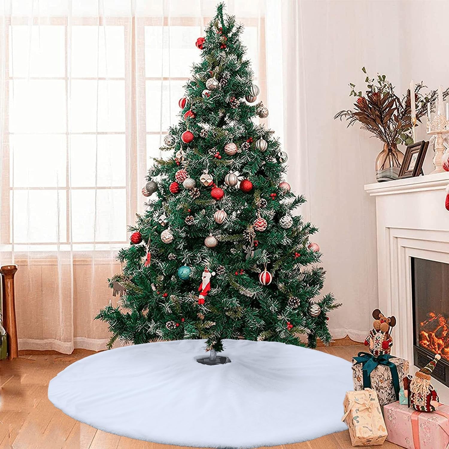 60-Inch White Faux Fur Christmas Tree Skirt for Holiday Decor