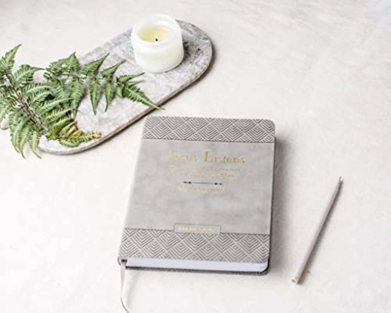 Jesus Listens Note-Taking Edition with Full Scriptures: Daily Devotional Prayers of Peace, Joy, and Hope [Gray] (Hardcover)